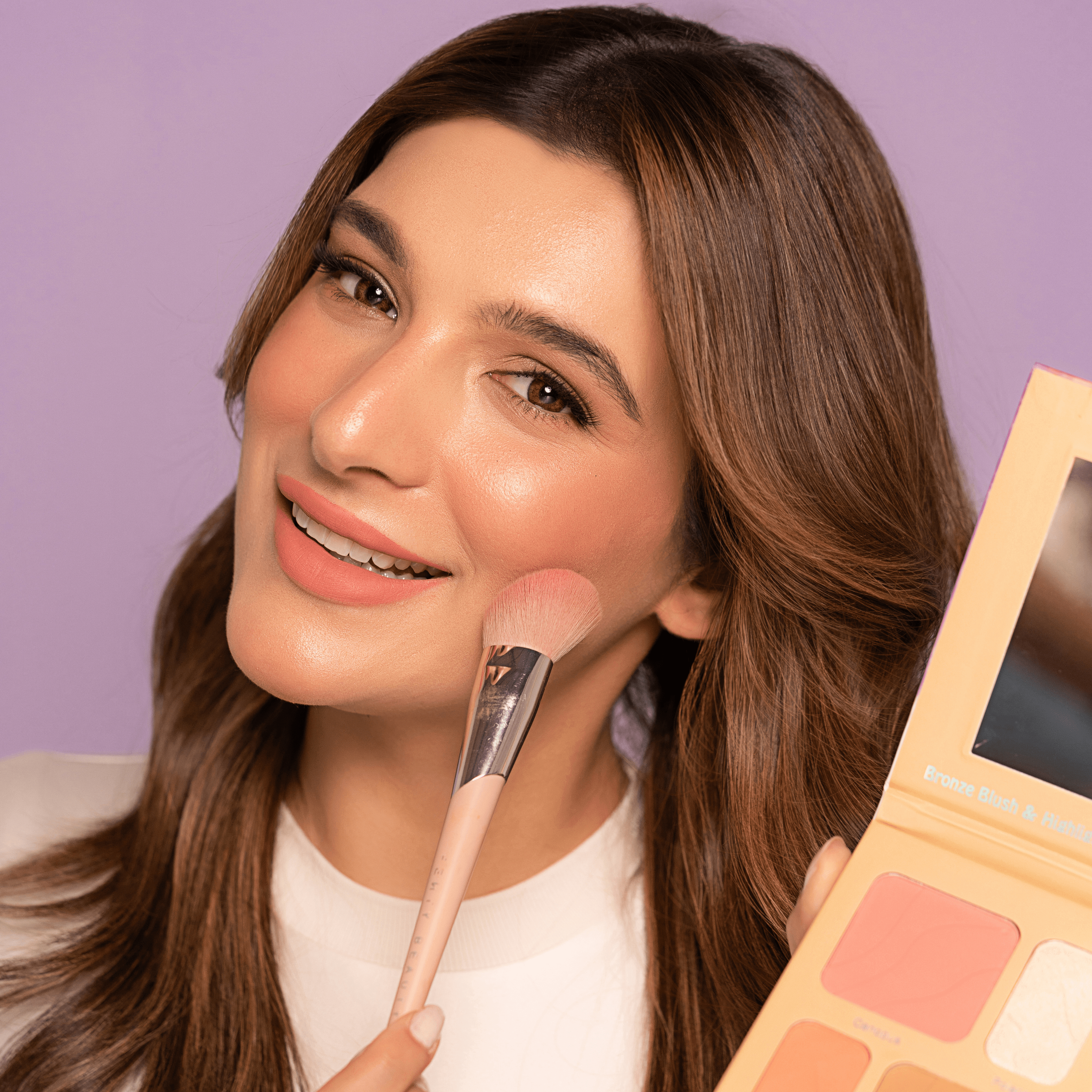 Highlighter, Bronzer & Blush  Pallete 3 in 1